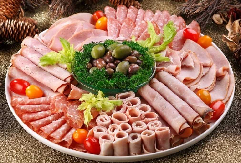 Какие колбасы будут лучшими на новогодний стол и в салаты Какие колбасы будут лучшими на новогодний стол и в салаты